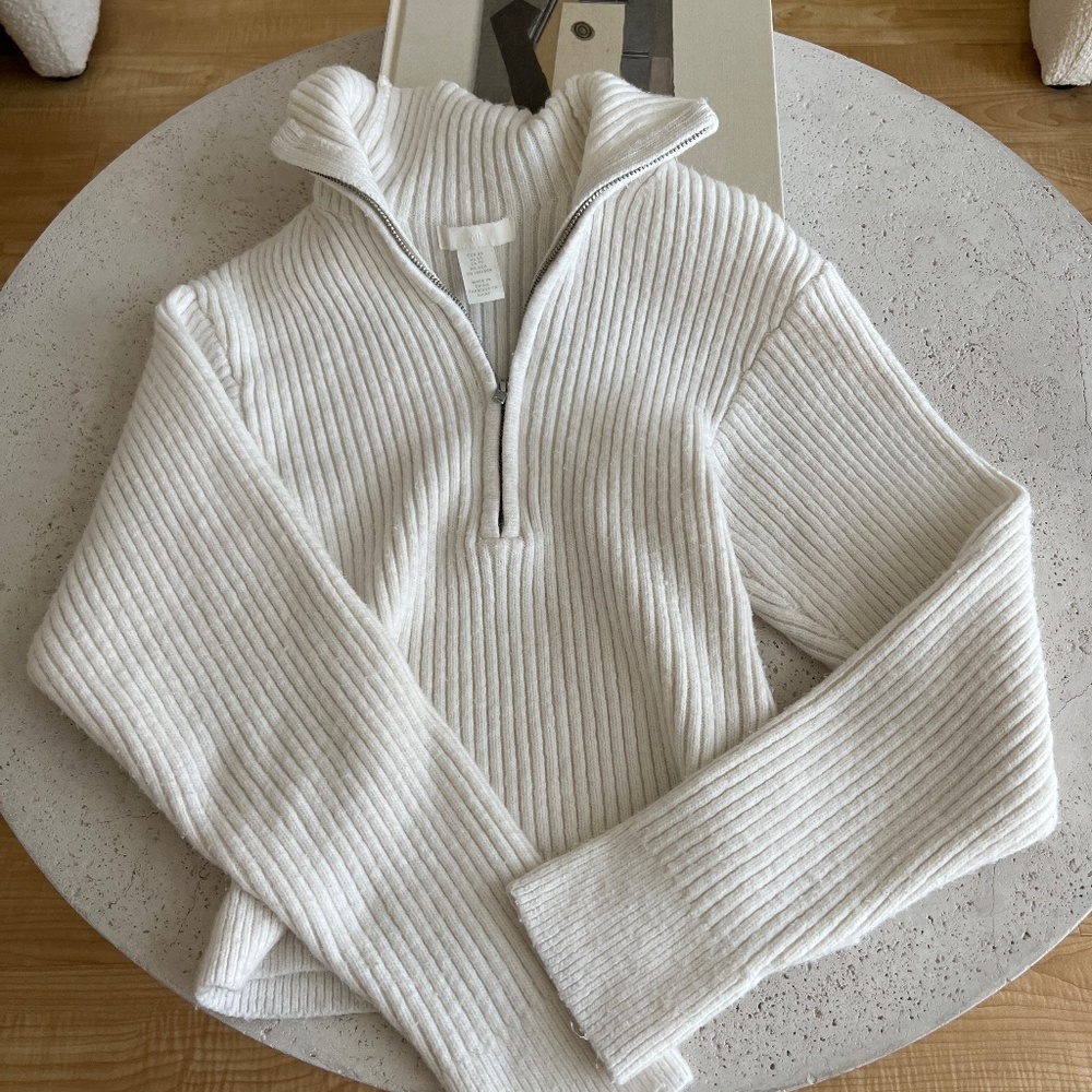 H&M Sweater Half Zip with Collar